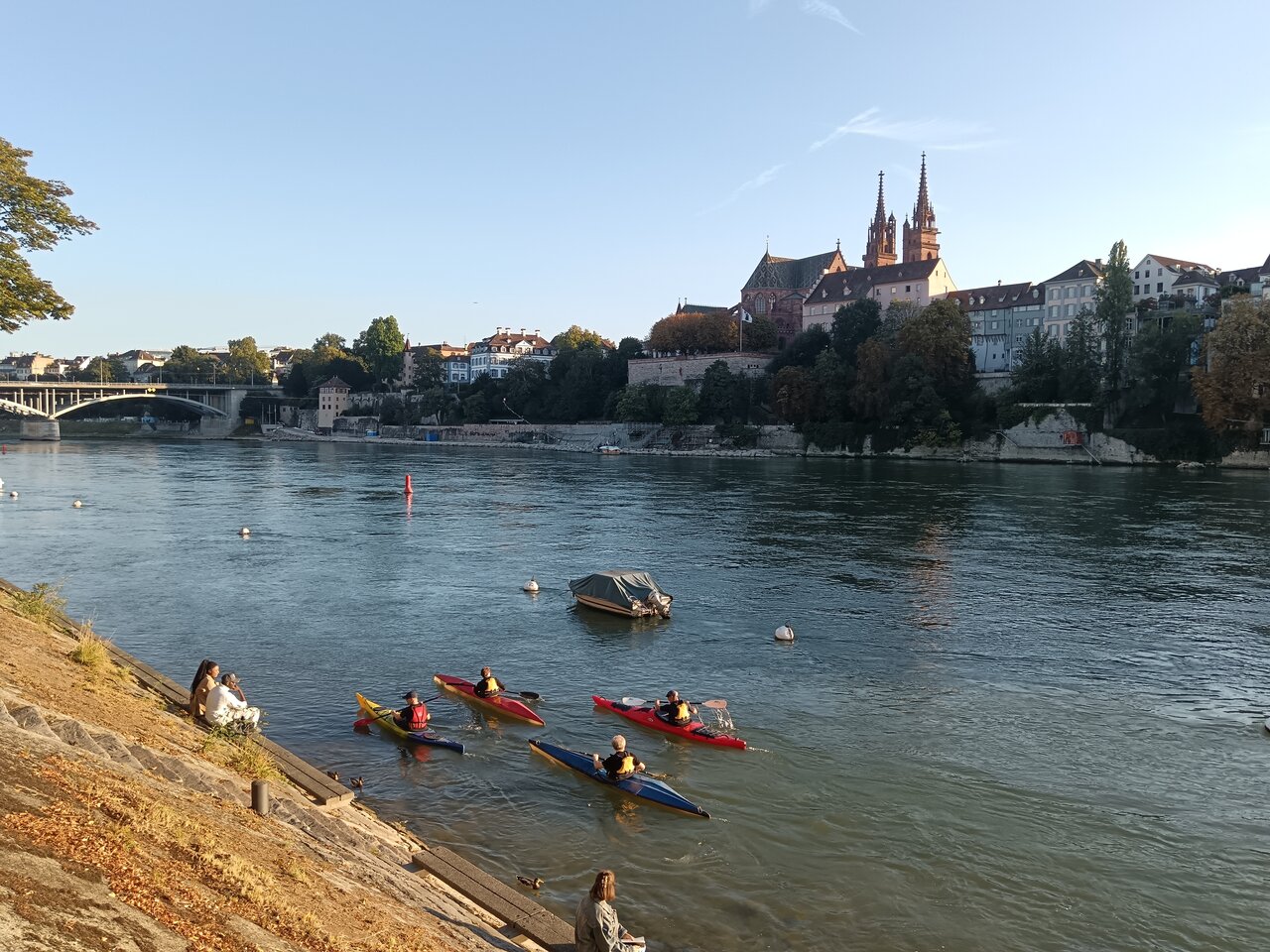 Rhine and Kayak