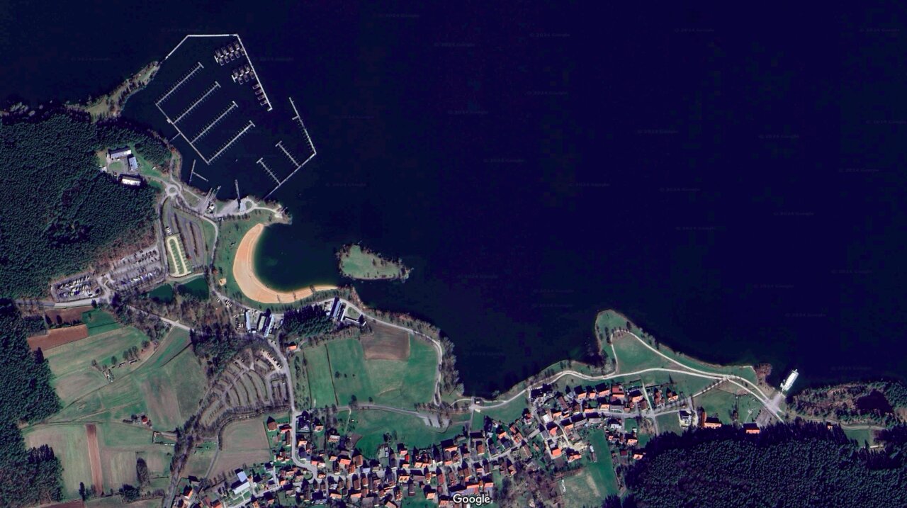 Google Earth picture of the beach