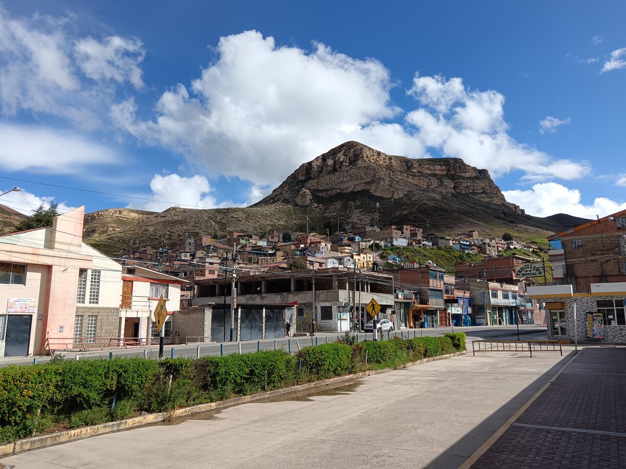 laoroya